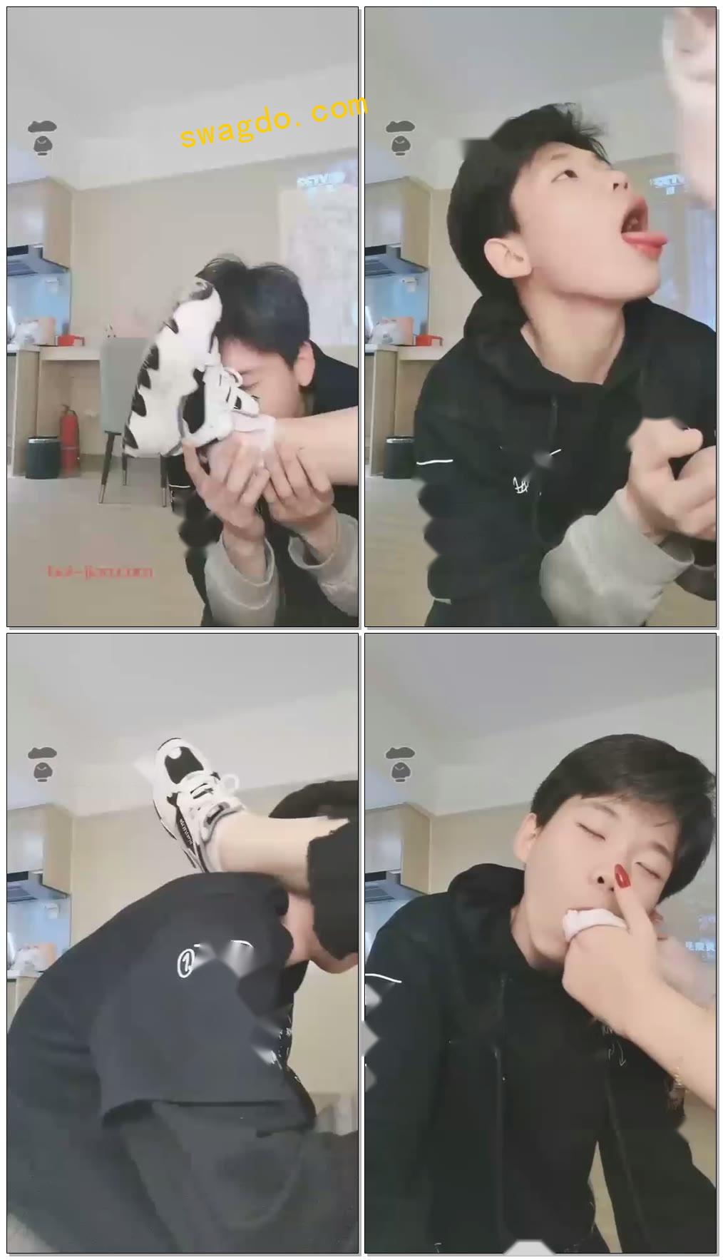 【一只大喵】精神小狗闻香棉袜【15分钟】 【一只大喵】精神小狗闻香棉袜【15分钟】