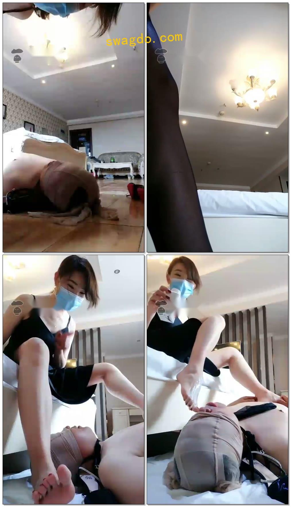 【暖狐S】新人第一次，钻胯踩踏恋足耳光，黑丝喂食裸足洗脚水，内容丰富【72分钟】