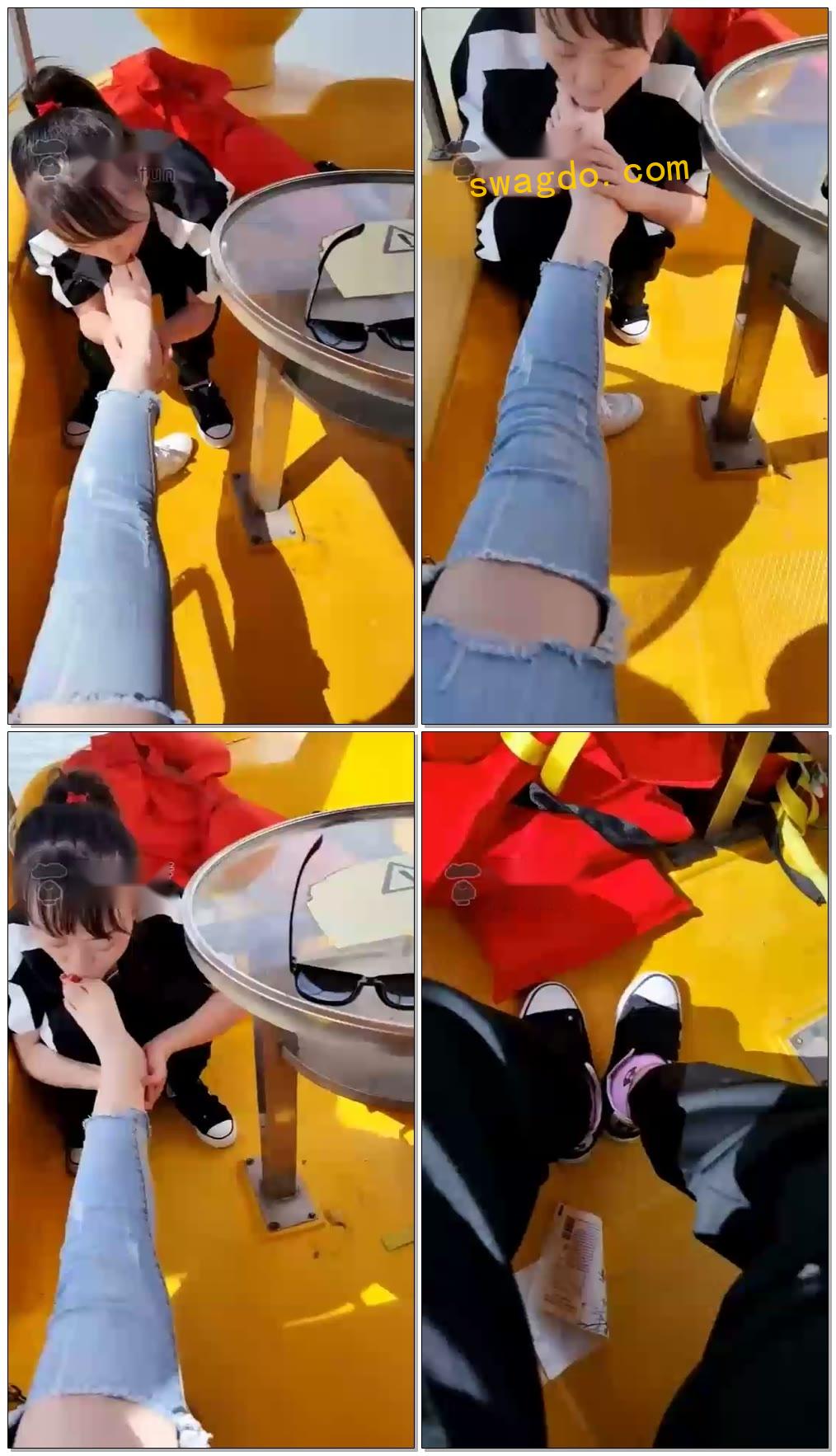 【MH女慕乐M】湖上游玩公母伺候主人圣水,舔脚、深喉、吃口水【42分钟】 【MH女慕乐M】湖上游玩公母伺候主人圣水,舔脚、深喉、吃口水【42分钟】
