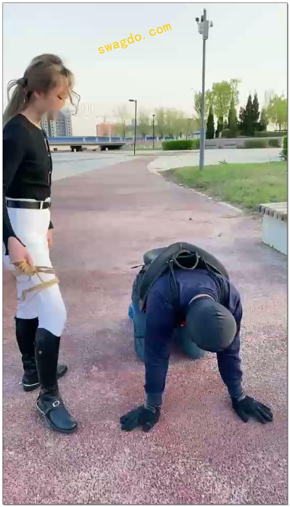 【二宝ss】路遇三个美女素人劝说半天未预知【65分钟】 【二宝ss】路遇三个美女素人劝说半天未预知【65分钟】
