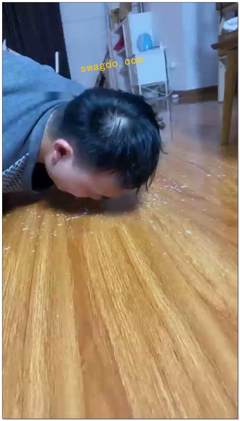 【巴莉女王】调教烟灰缸【30分钟】