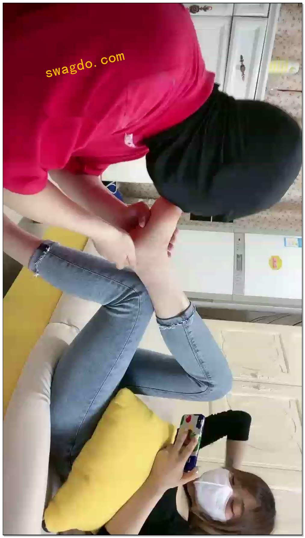 【Linda琳达S】横屏视角,板鞋棉袜气味挑战【43分钟】 【Linda琳达S】横屏视角,板鞋棉袜气味挑战【43分钟】