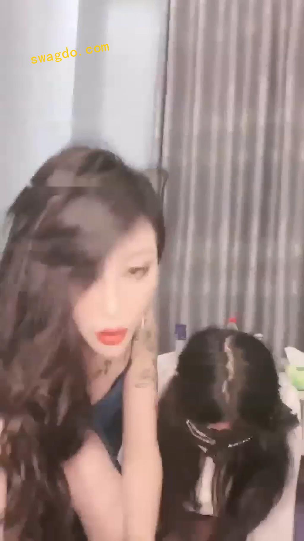 【禾未】享受脚奴的伺候【41分钟】