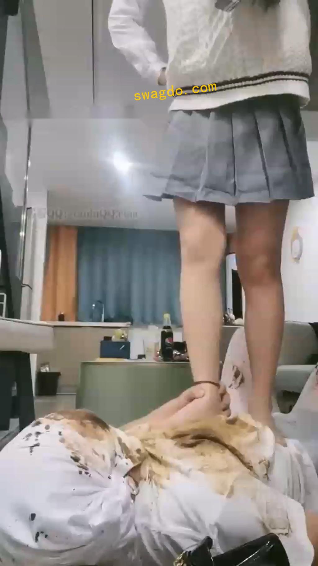 【失心】制服踩踏【50分钟】 【失心】制服踩踏【50分钟】