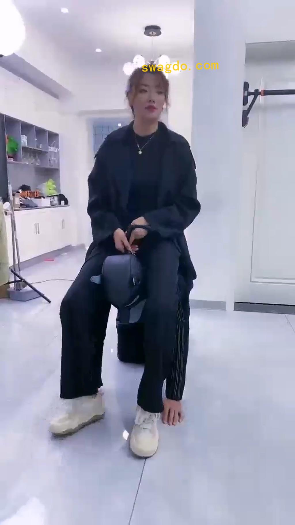 【银儿】糖糖女王首次调教【85分钟】