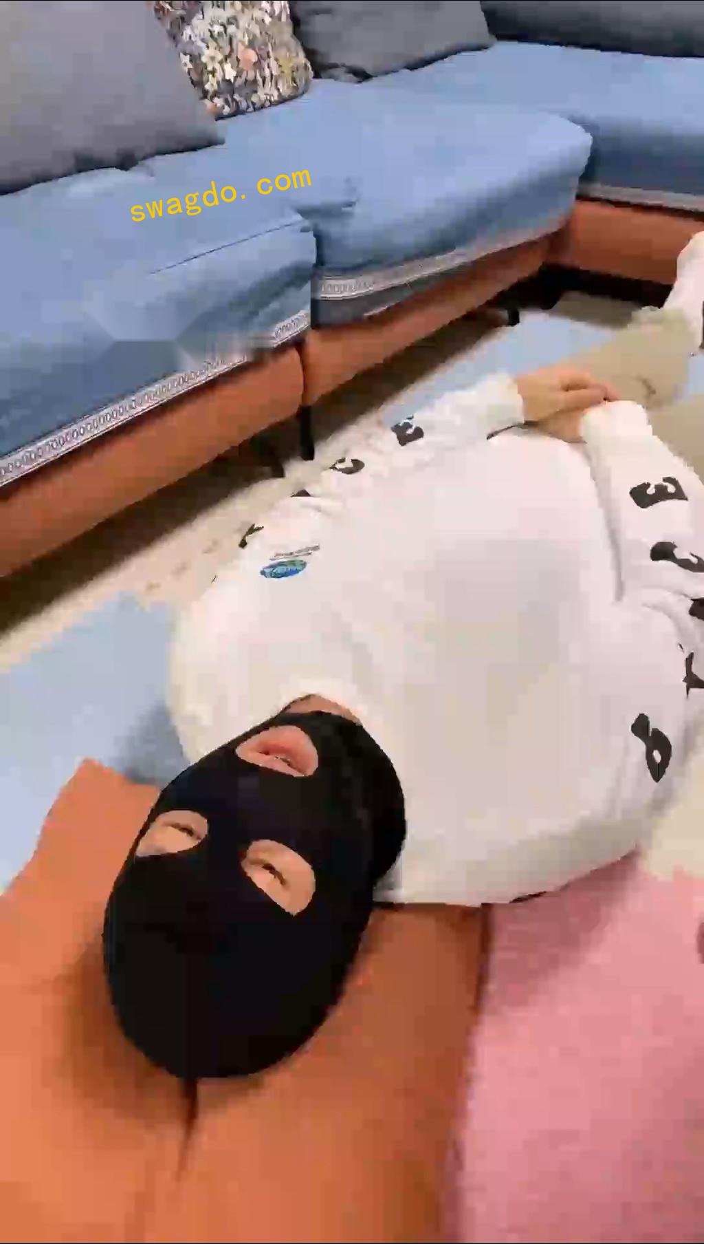 【精神小妹】穿了一星期的臭白棉袜【25分钟】 【精神小妹】穿了一星期的臭白棉袜【25分钟】