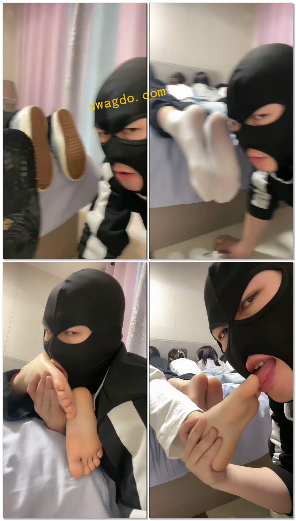 【与精神小妹的那些事】多素人舔脚场【38分钟】 【与精神小妹的那些事】多素人舔脚场【38分钟】