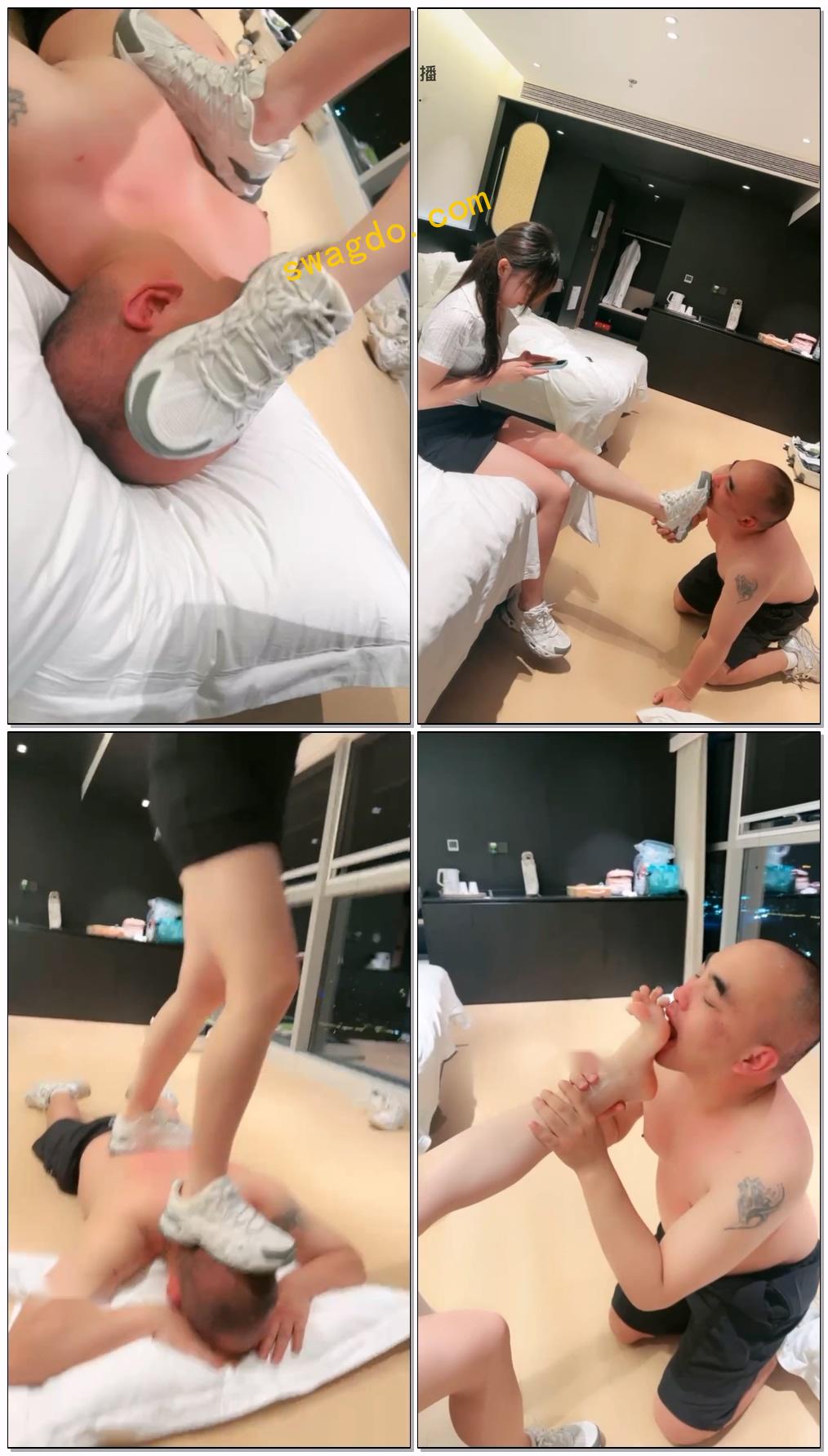 【西北傻子】素人学生暴力踩踏全程踩头踩脸,最后一泡圣水消毒太残忍了【31分钟】